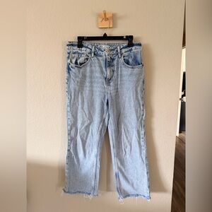 Zara Women's Straight Leg Jeans in Light Blue size 8 petite